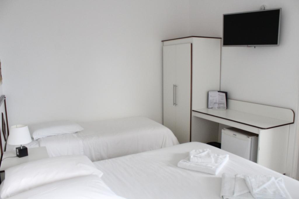 Hotel Pousada Da Neia Cananéia Eksteriør bilde